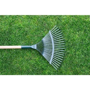 Steel Leaf Rake, 22-Tooth