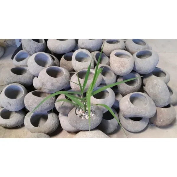 id-11134207-8224r-mhlgihgrsfeq14.webp Natural Stone Flower Pot