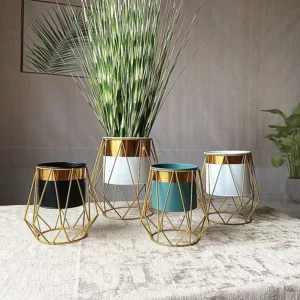 Metal Stand Vase
