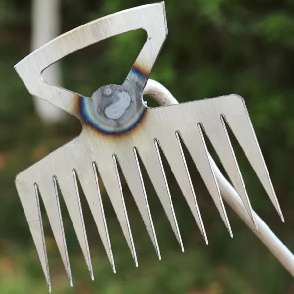 11-Tooth Multi-Function Garden Weeder